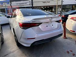 نیسان سێنترا